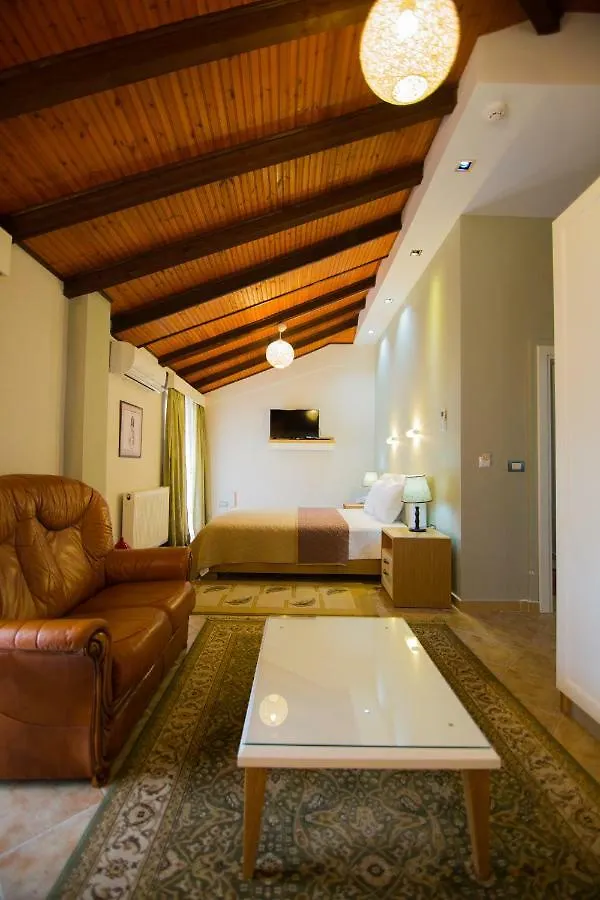 Dea Hotel 2002  Korce