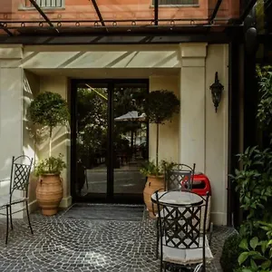 Ebel Boutique 4*, Tirana Albanie